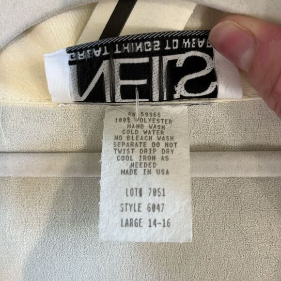 Ivory Blouse - Picture 7 of 7